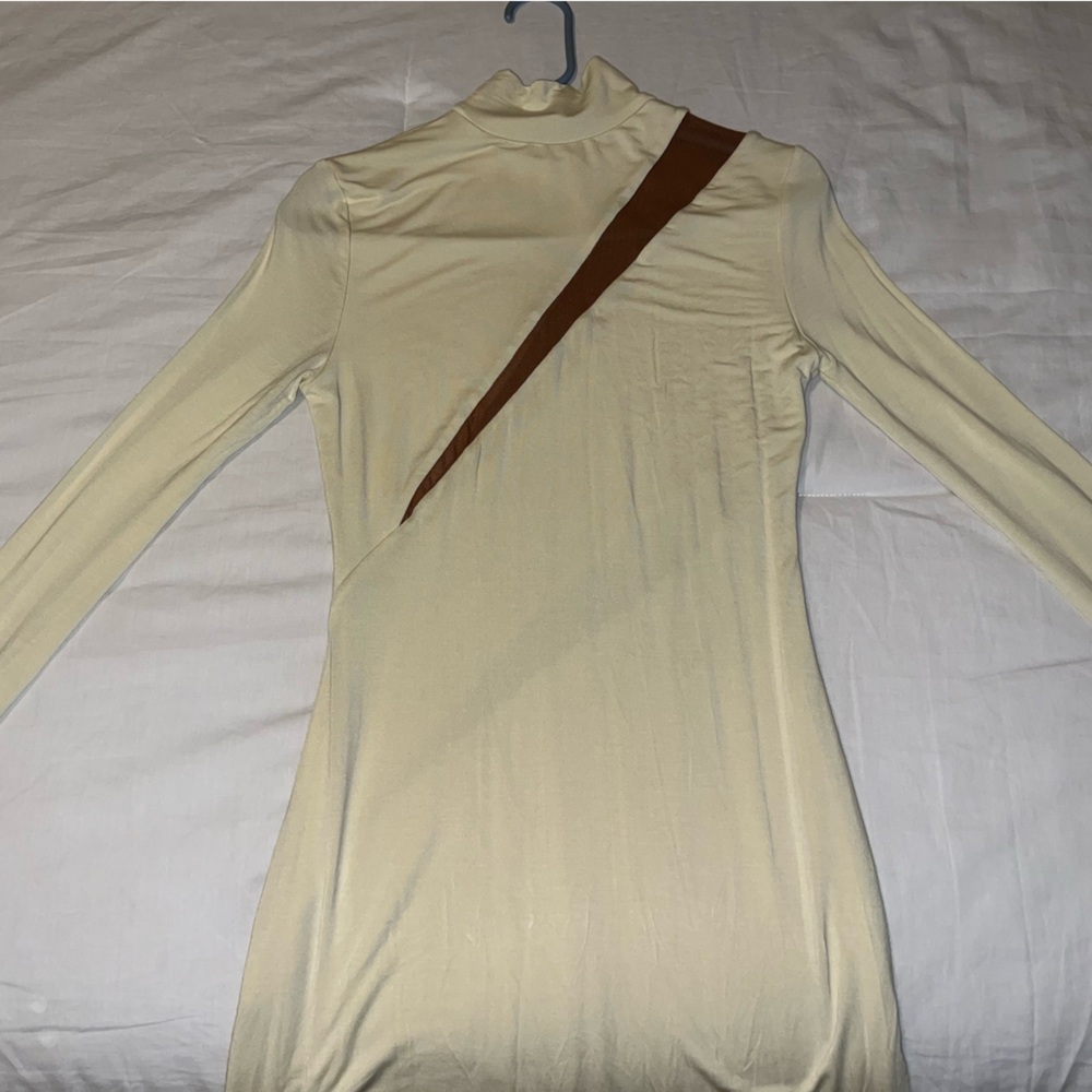 Elegant off White Cutout Maxi Dress - Picture 3 of 3